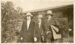 l-r Lil Cook; ?; Elsie Cook