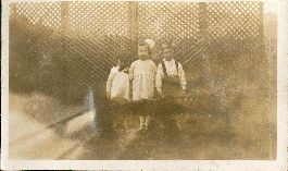 l-r: Keith Winters, Jean Winters, Des Lewis