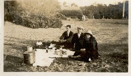 Old Bill, Peter McGregor <father owned farm at Dalmore>