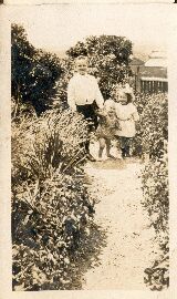 l-r: Frank Adlard, Keith Winters,  Jean Winters - Beaconsfield