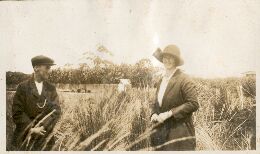 Keith White, Auntie Lou White
