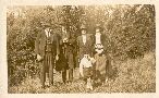 Roy?, Frank Cook, Nel <Lil?>, Else?, Des Lewis fore